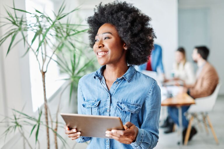 Comment le smart office simplifie la vie au bureau ?